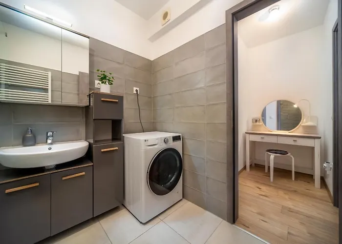 Apartamento Grace Pine 2 *