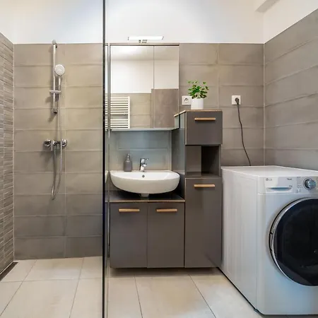 Appartement Grace Pine 2