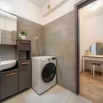 Apartment Grace Pine 2 *